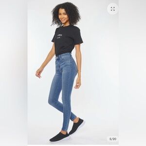 KanCan Skinny Leg Jeans